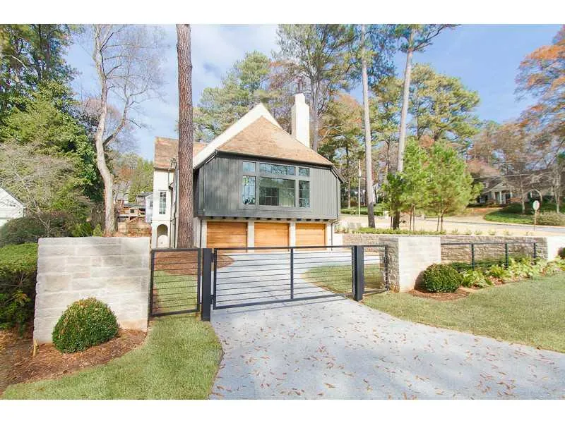 2340 Montview Drive Nw, Atlanta, Georgia 30305, 5 Bedrooms Bedrooms, ,5 BathroomsBathrooms,Residential,Sold,2340 Montview Drive Nw,5513321