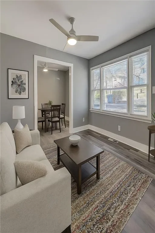 563 Center Hill Avenue Nw, Atlanta, Georgia 30318, 4 Bedrooms Bedrooms, ,2 BathroomsBathrooms,Residential,For Sale,563 Center Hill Avenue Nw,7631512