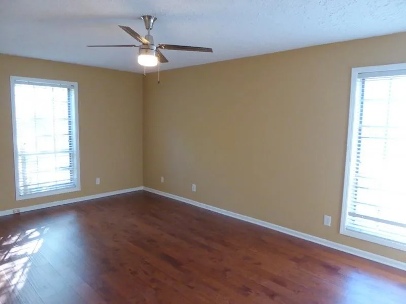 6851 Roswell Road Unit K-18, Sandy Springs, Georgia 30328, 3 Bedrooms Bedrooms, ,2 BathroomsBathrooms,Residential,Sold,6851 Roswell Road Unit K-18,6568393