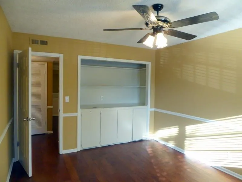 6851 Roswell Road Unit K-18, Sandy Springs, Georgia 30328, 3 Bedrooms Bedrooms, ,2 BathroomsBathrooms,Residential,Sold,6851 Roswell Road Unit K-18,6568393