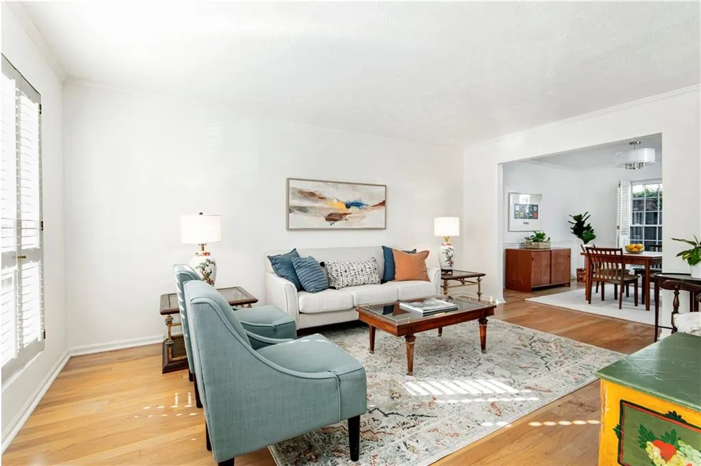 7 Scotland Place Nw, Atlanta, Georgia 30318, 2 Bedrooms Bedrooms, 0 ,2 BathroomsBathrooms,Residential,For Sale,7 Scotland Place Nw,7745752