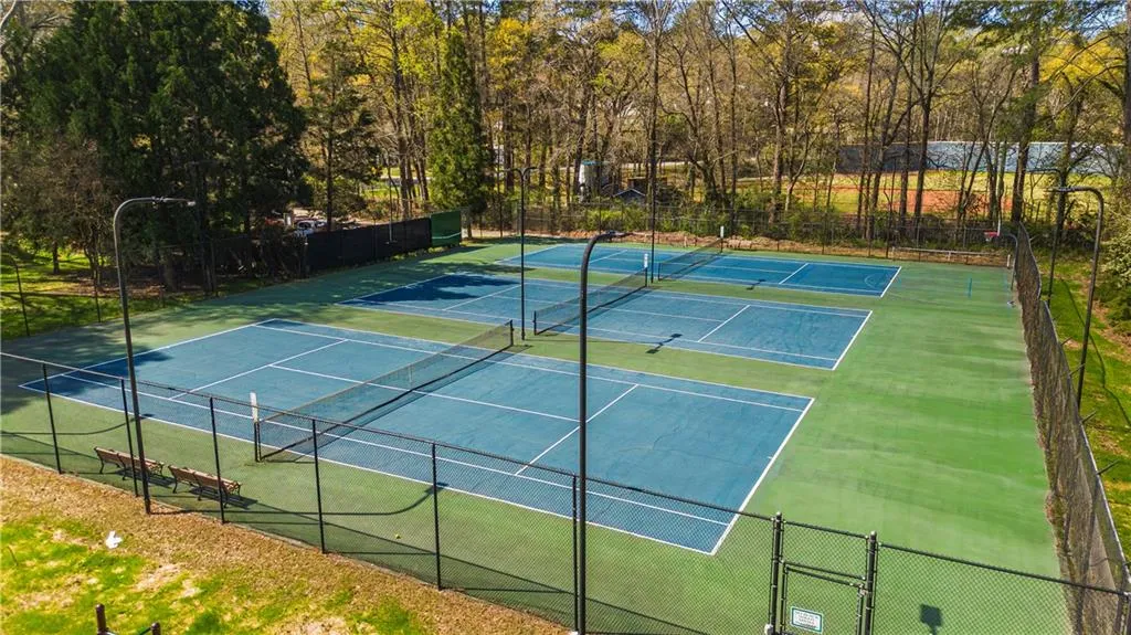 Tennis