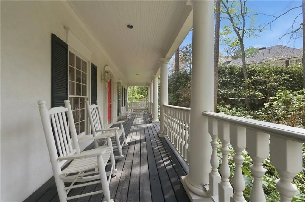 220 Morgan Farm Drive, Atlanta, Georgia 30342, 6 Bedrooms Bedrooms, ,4 BathroomsBathrooms,Residential,For Sale,220 Morgan Farm Drive,7749562