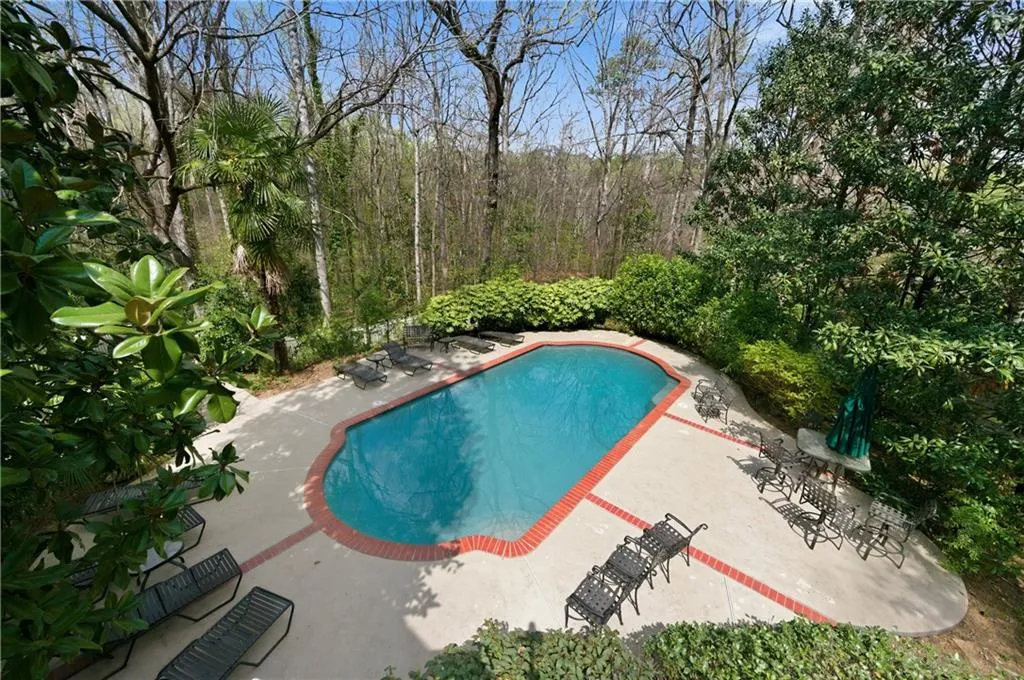 220 Morgan Farm Drive, Atlanta, Georgia 30342, 6 Bedrooms Bedrooms, ,4 BathroomsBathrooms,Residential,For Sale,220 Morgan Farm Drive,7749562