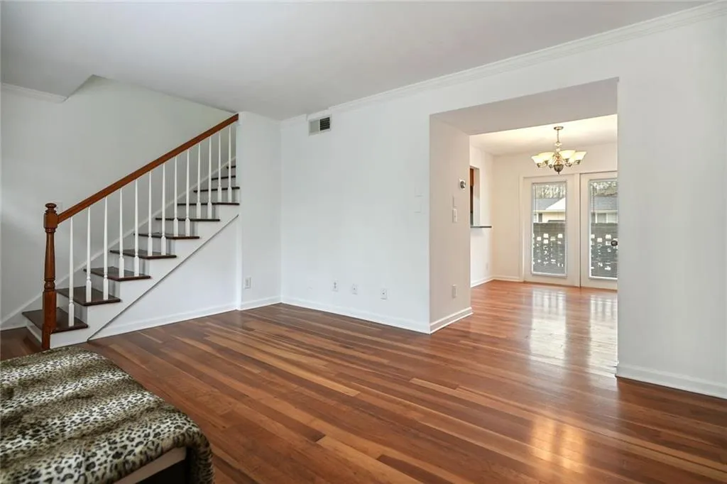 6940 Roswell Road Unit 1f, Atlanta, Georgia 30328, 2 Bedrooms Bedrooms, ,1 BathroomBathrooms,Residential,Sold,6940 Roswell Road Unit 1f,7171471