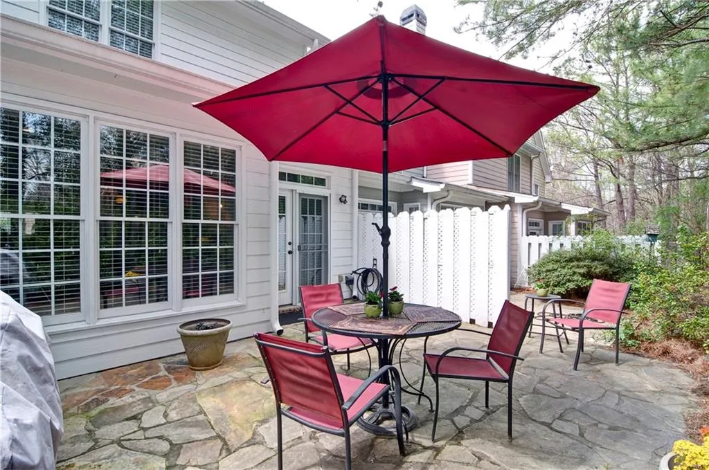 630 Brantley Road, Sandy Springs, Georgia 30350, 2 Bedrooms Bedrooms, ,2 BathroomsBathrooms,Residential,Sold,630 Brantley Road,5825682