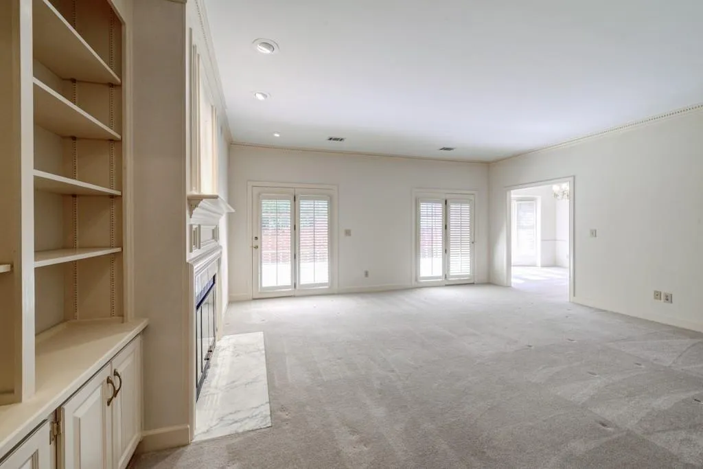 18 Ridgemere Trace, Sandy Springs, Georgia 30328, 3 Bedrooms Bedrooms, ,2 BathroomsBathrooms,Residential,Sold,18 Ridgemere Trace,5843241