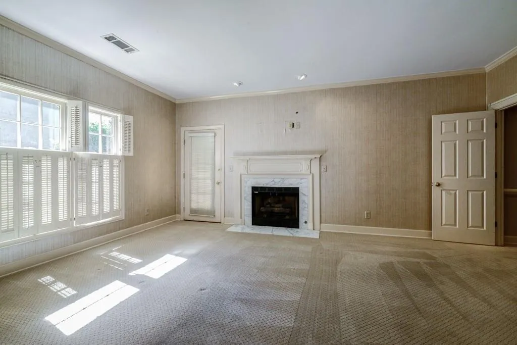 18 Ridgemere Trace, Sandy Springs, Georgia 30328, 3 Bedrooms Bedrooms, ,2 BathroomsBathrooms,Residential,Sold,18 Ridgemere Trace,5843241