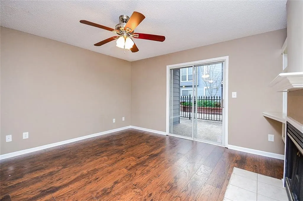 102 Granville Court, Sandy Springs, Georgia 30328, 1 Bedroom Bedrooms, ,1 BathroomBathrooms,Residential,Sold,102 Granville Court,6108444