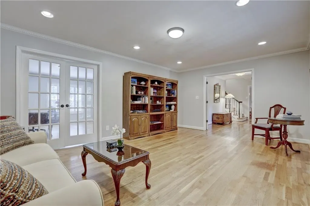 4835 Longchamps Drive, Sandy Springs, Georgia 30319, 6 Bedrooms Bedrooms, ,4 BathroomsBathrooms,Residential,Sold,4835 Longchamps Drive,5898998
