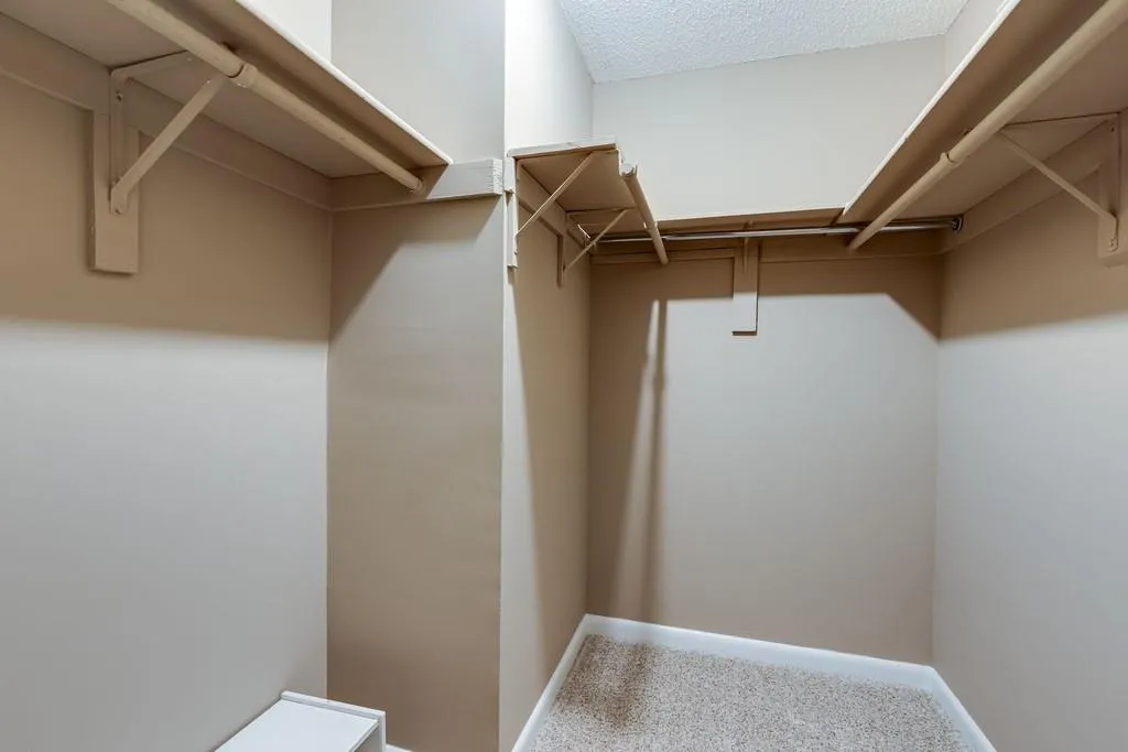 43 Dunwoody Springs Drive Ne Unit 43, Atlanta, Georgia 30328, 3 Bedrooms Bedrooms, ,2 BathroomsBathrooms,Residential,Sold,43 Dunwoody Springs Drive Ne Unit 43,6784433