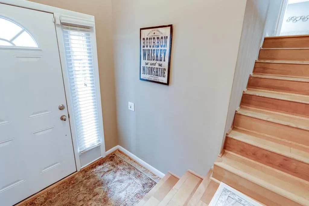 43 Dunwoody Springs Drive Ne Unit 43, Atlanta, Georgia 30328, 3 Bedrooms Bedrooms, ,2 BathroomsBathrooms,Residential,Sold,43 Dunwoody Springs Drive Ne Unit 43,6784433