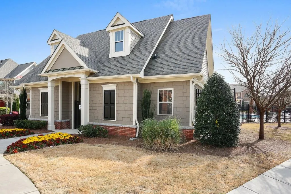 7420 Glisten Avenue, Atlanta, Georgia 30328, 3 Bedrooms Bedrooms, ,3 BathroomsBathrooms,Residential,Sold,7420 Glisten Avenue,5666467