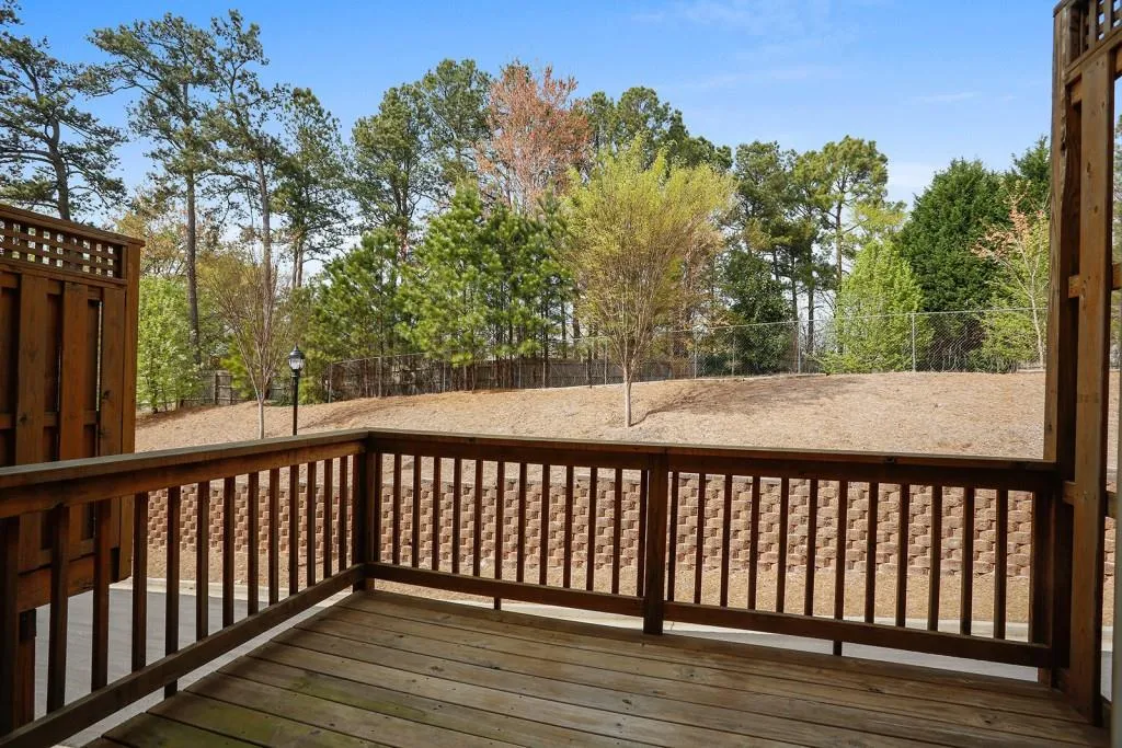 7420 Glisten Avenue, Atlanta, Georgia 30328, 3 Bedrooms Bedrooms, ,3 BathroomsBathrooms,Residential,Sold,7420 Glisten Avenue,5666467
