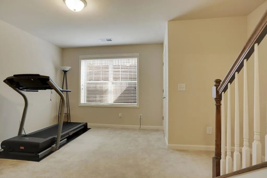 7420 Glisten Avenue, Atlanta, Georgia 30328, 3 Bedrooms Bedrooms, ,3 BathroomsBathrooms,Residential,Sold,7420 Glisten Avenue,5666467