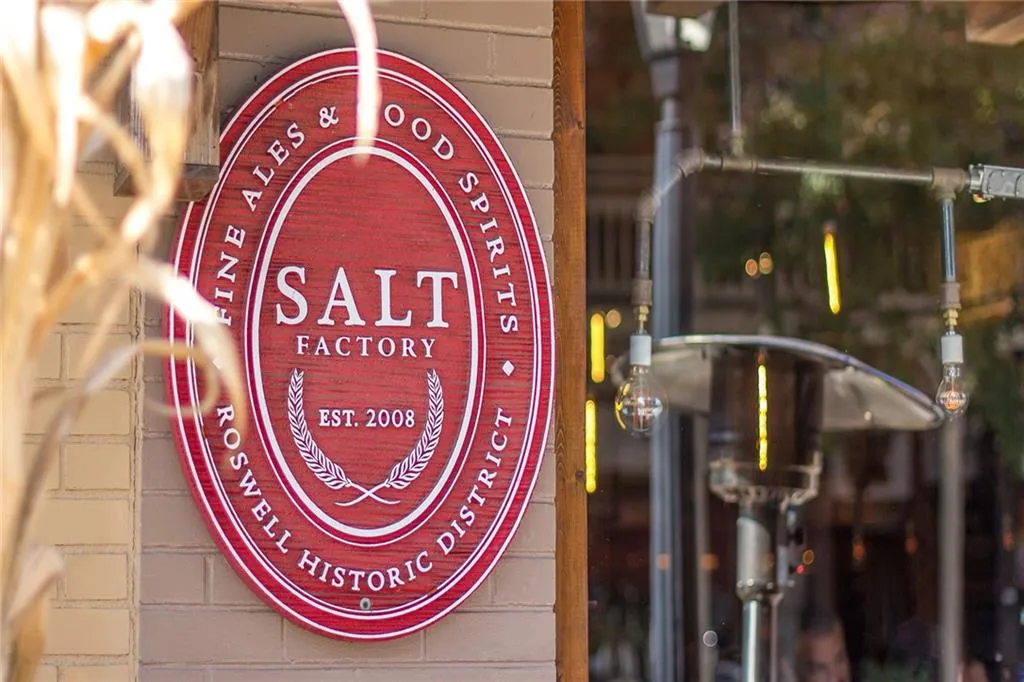 315 Winding River Road Unit E, Sandy Springs, Georgia 30350, 3 Bedrooms Bedrooms, ,2 BathroomsBathrooms,Residential,Sold,315 Winding River Road Unit E,7401062