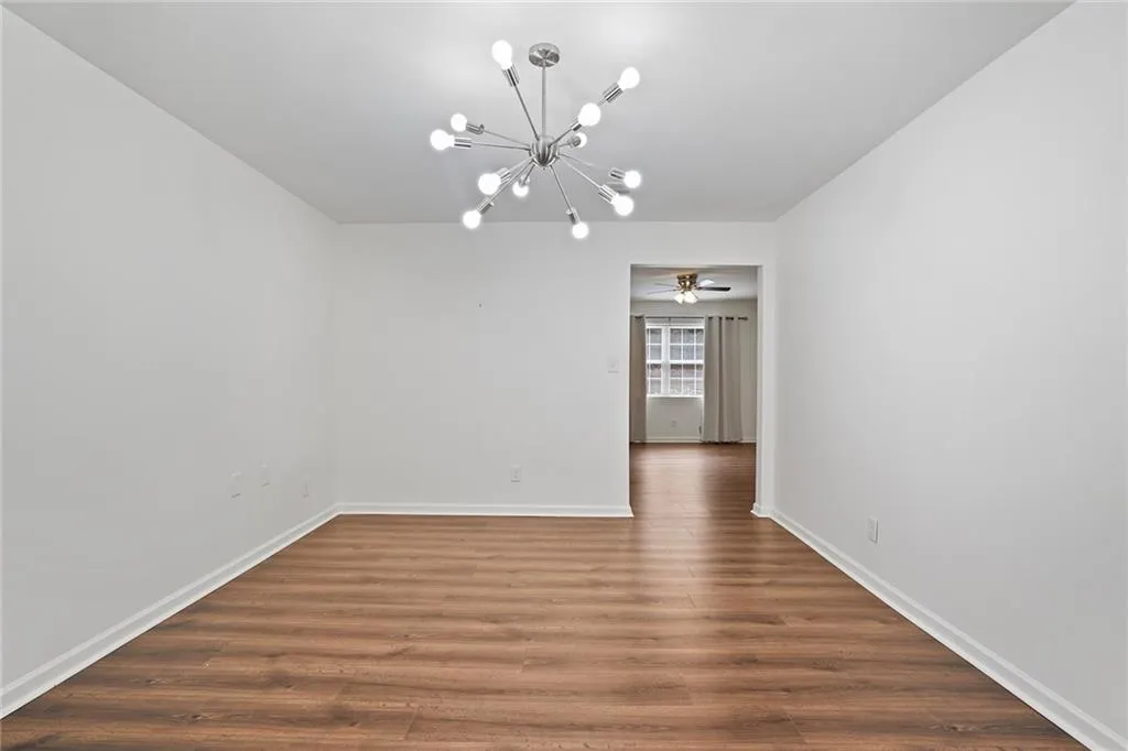315 Winding River Road Unit E, Sandy Springs, Georgia 30350, 3 Bedrooms Bedrooms, ,2 BathroomsBathrooms,Residential,Sold,315 Winding River Road Unit E,7401062