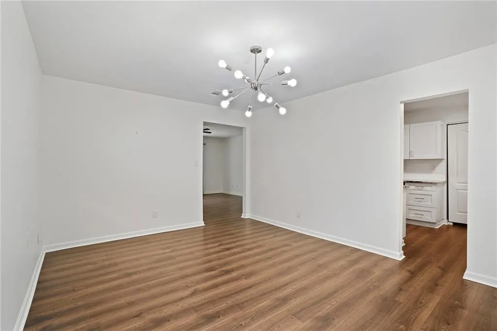 315 Winding River Road Unit E, Sandy Springs, Georgia 30350, 3 Bedrooms Bedrooms, ,2 BathroomsBathrooms,Residential,Sold,315 Winding River Road Unit E,7401062