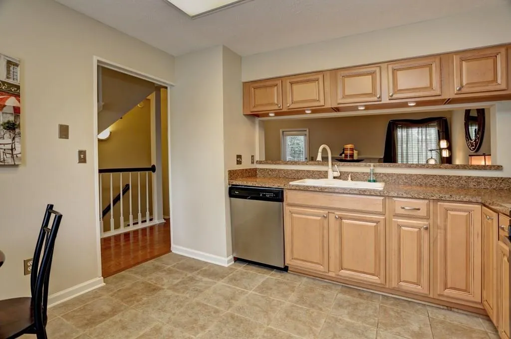 507 Wedgewood Way Unit 0, Sandy Springs, Georgia 30350, 2 Bedrooms Bedrooms, ,2 BathroomsBathrooms,Residential,Sold,507 Wedgewood Way Unit 0,5790771