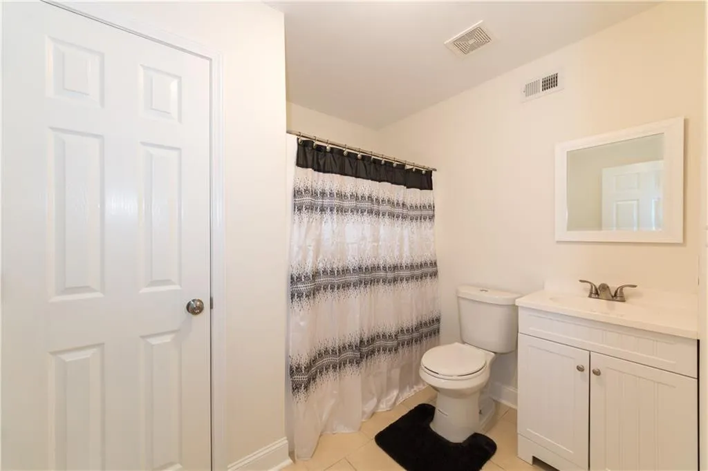 5213 Glenridge Drive, Atlanta, Georgia 30342, 3 Bedrooms Bedrooms, ,3 BathroomsBathrooms,Residential,Sold,5213 Glenridge Drive,5688827
