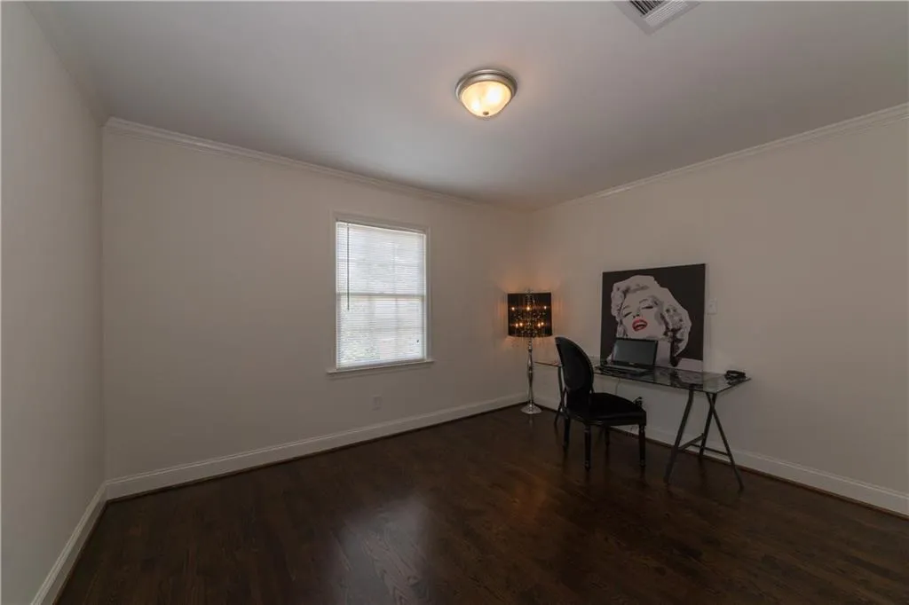 5213 Glenridge Drive, Atlanta, Georgia 30342, 3 Bedrooms Bedrooms, ,3 BathroomsBathrooms,Residential,Sold,5213 Glenridge Drive,5688827