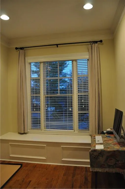 6045 City Walk, Sandy Springs, Georgia 30328, 3 Bedrooms Bedrooms, ,3 BathroomsBathrooms,Residential,Sold,6045 City Walk,6105440