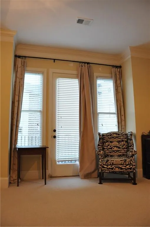 6045 City Walk, Sandy Springs, Georgia 30328, 3 Bedrooms Bedrooms, ,3 BathroomsBathrooms,Residential,Sold,6045 City Walk,6105440