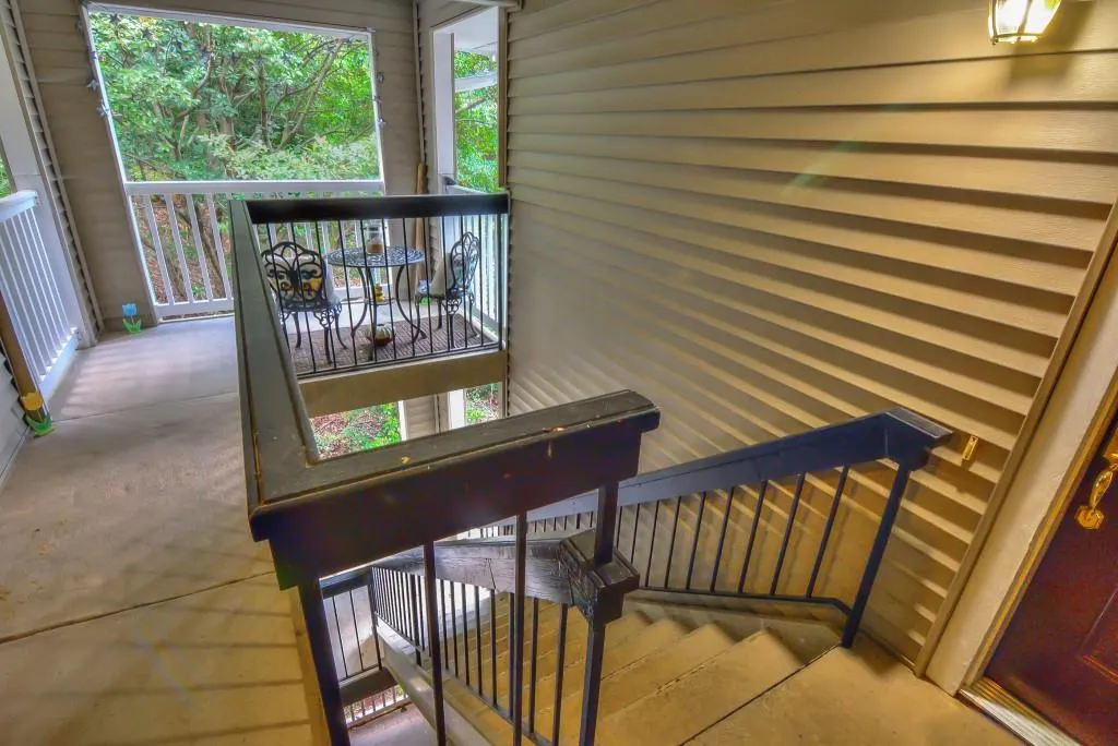 409 Barrington Hills Drive, Sandy Springs, Georgia 30350, 2 Bedrooms Bedrooms, ,2 BathroomsBathrooms,Residential,Sold,409 Barrington Hills Drive,5885331