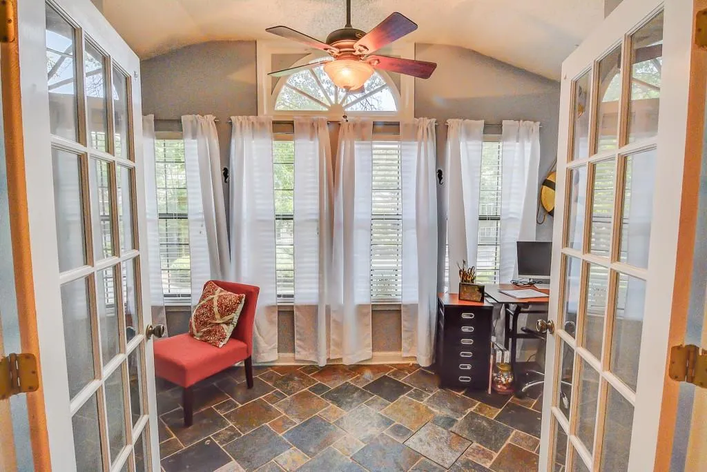 409 Barrington Hills Drive, Sandy Springs, Georgia 30350, 2 Bedrooms Bedrooms, ,2 BathroomsBathrooms,Residential,Sold,409 Barrington Hills Drive,5885331