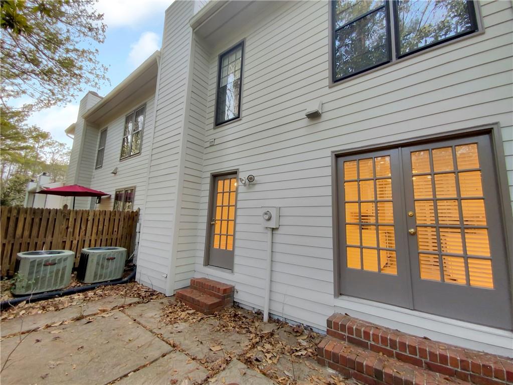 606 Brandywine Circle, Atlanta, Georgia 30350, 6 Bedrooms Bedrooms, ,2 BathroomsBathrooms,Residential,Sold,606 Brandywine Circle,7322181