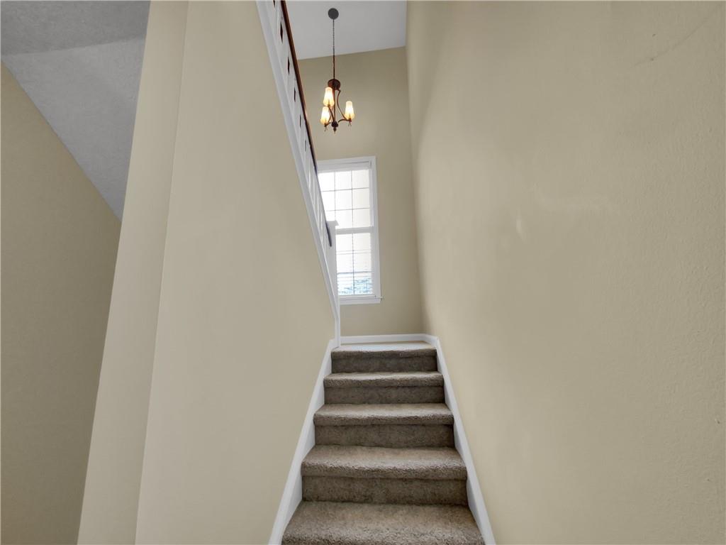 606 Brandywine Circle, Atlanta, Georgia 30350, 6 Bedrooms Bedrooms, ,2 BathroomsBathrooms,Residential,Sold,606 Brandywine Circle,7322181