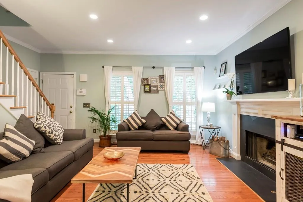 1751 Springer Street Nw, Atlanta, Georgia 30318, 3 Bedrooms Bedrooms, ,2 BathroomsBathrooms,Residential,Sold,1751 Springer Street Nw,6048221