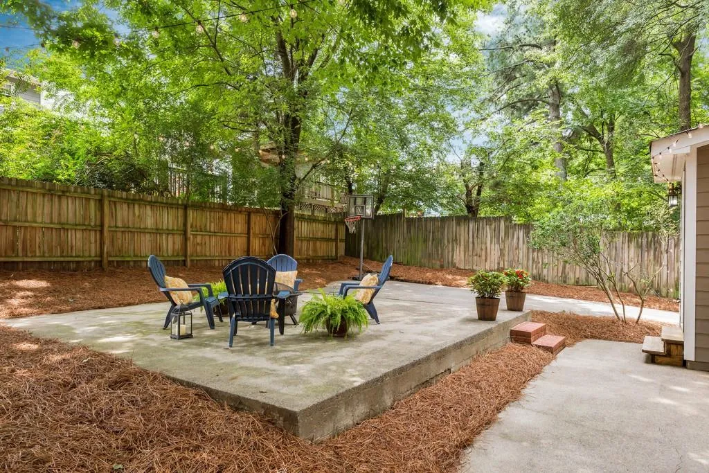 1751 Springer Street Nw, Atlanta, Georgia 30318, 3 Bedrooms Bedrooms, ,2 BathroomsBathrooms,Residential,Sold,1751 Springer Street Nw,6048221