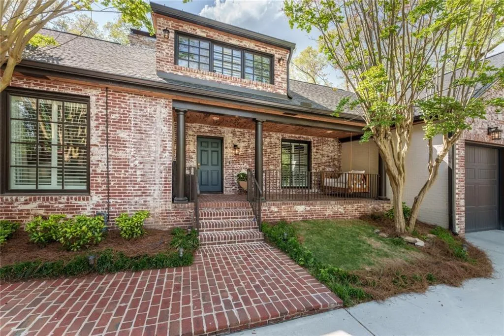 3220 W Andrews Drive Nw, Atlanta, Georgia 30305, 4 Bedrooms Bedrooms, 0 ,4 BathroomsBathrooms,Residential,Sold,3220 W Andrews Drive Nw,7764696