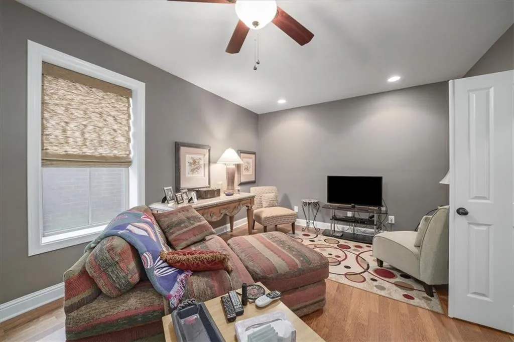 224 Alderwood Point Unit 82, Atlanta, Georgia 30328, 4 Bedrooms Bedrooms, ,4 BathroomsBathrooms,Residential,Sold,224 Alderwood Point Unit 82,7163605 224 Alderwood Point Unit 82, Atlanta, Georgia 30328, 4 Bedrooms Bedrooms, ,4 BathroomsBathrooms,Residential,Sold,224 Alderwood Point Unit 82,7163605