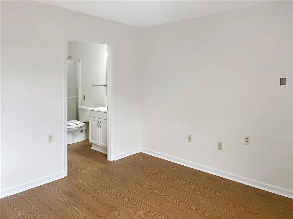 475 Mount Vernon Highway Ne Unit C120, Atlanta, Georgia 30328, 1 Bedroom Bedrooms, ,1 BathroomBathrooms,Residential,For Sale,475 Mount Vernon Highway Ne Unit C120,7609856