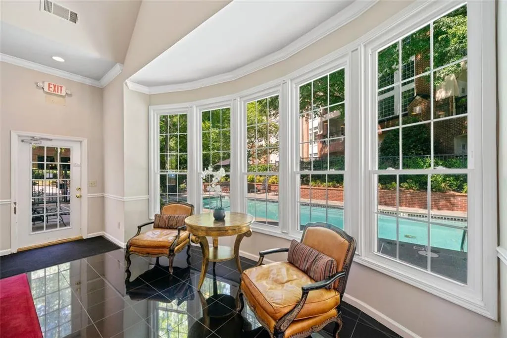 3636 Habersham Rd Unit 2207, Atlanta, Georgia 30305, 2 Bedrooms Bedrooms, ,2 BathroomsBathrooms,Residential,For Sale,3636 Habersham Rd Unit 2207,7623024