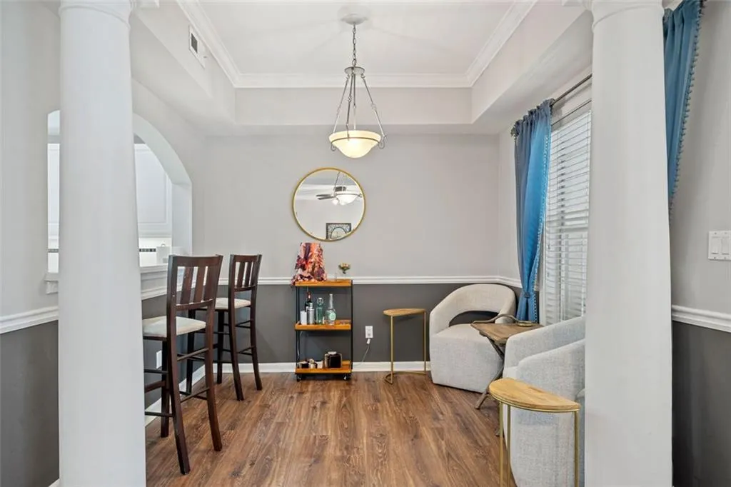 3636 Habersham Rd Unit 2207, Atlanta, Georgia 30305, 2 Bedrooms Bedrooms, ,2 BathroomsBathrooms,Residential,For Sale,3636 Habersham Rd Unit 2207,7623024