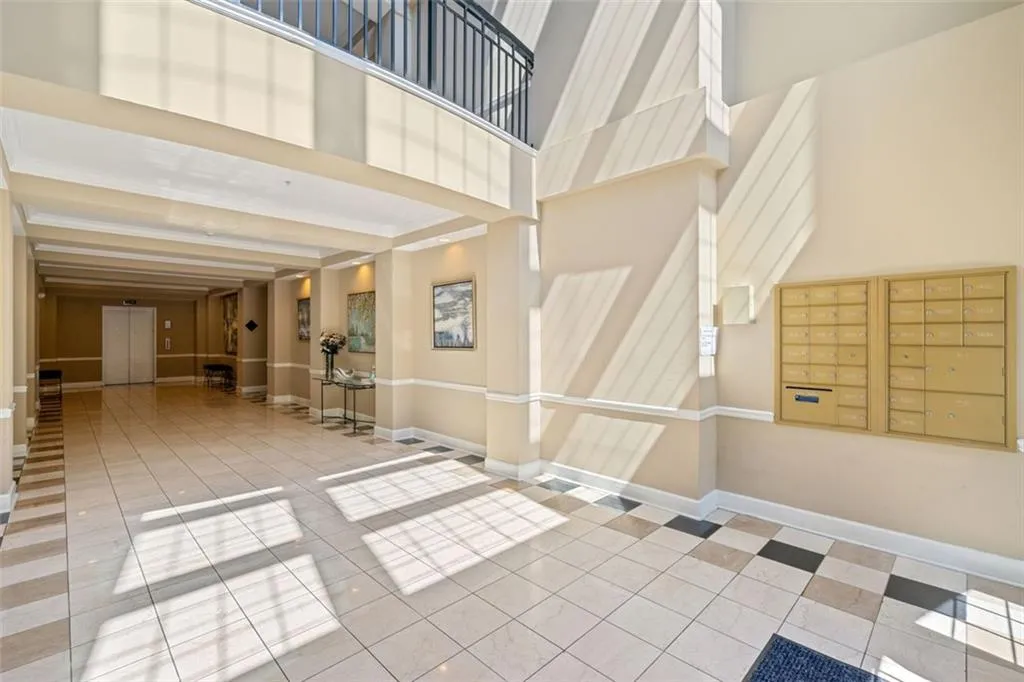 3636 Habersham Rd Unit 2207, Atlanta, Georgia 30305, 2 Bedrooms Bedrooms, ,2 BathroomsBathrooms,Residential,For Sale,3636 Habersham Rd Unit 2207,7623024