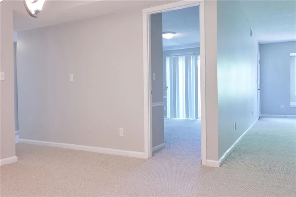 6851 Roswell Road Unit M22, Sandy Springs, Georgia 30328, 3 Bedrooms Bedrooms, ,2 BathroomsBathrooms,Residential,Sold,6851 Roswell Road Unit M22,6872152