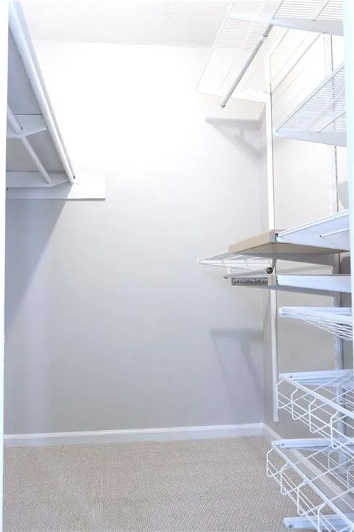 6851 Roswell Road Unit M22, Sandy Springs, Georgia 30328, 3 Bedrooms Bedrooms, ,2 BathroomsBathrooms,Residential,Sold,6851 Roswell Road Unit M22,6872152
