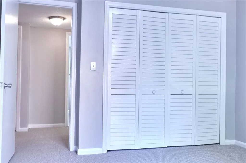6851 Roswell Road Unit M22, Sandy Springs, Georgia 30328, 3 Bedrooms Bedrooms, ,2 BathroomsBathrooms,Residential,Sold,6851 Roswell Road Unit M22,6872152