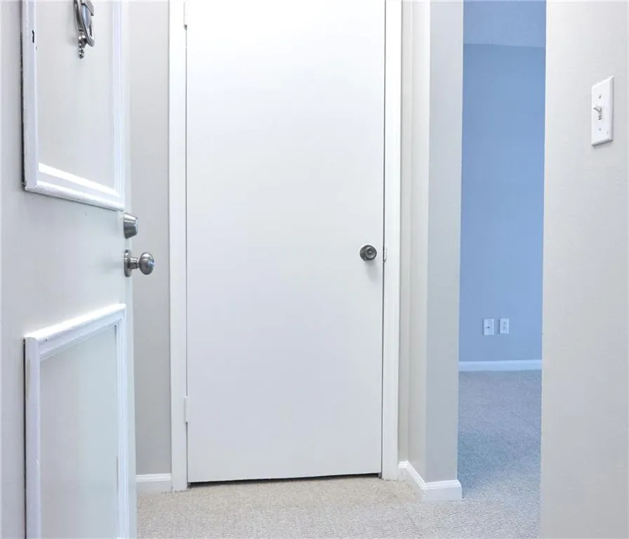 6851 Roswell Road Unit M22, Sandy Springs, Georgia 30328, 3 Bedrooms Bedrooms, ,2 BathroomsBathrooms,Residential,Sold,6851 Roswell Road Unit M22,6872152