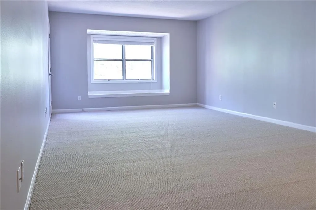 6851 Roswell Road Unit M22, Sandy Springs, Georgia 30328, 3 Bedrooms Bedrooms, ,2 BathroomsBathrooms,Residential,Sold,6851 Roswell Road Unit M22,6872152