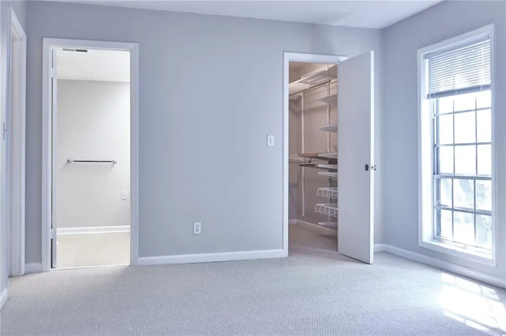 6851 Roswell Road Unit M22, Sandy Springs, Georgia 30328, 3 Bedrooms Bedrooms, ,2 BathroomsBathrooms,Residential,Sold,6851 Roswell Road Unit M22,6872152