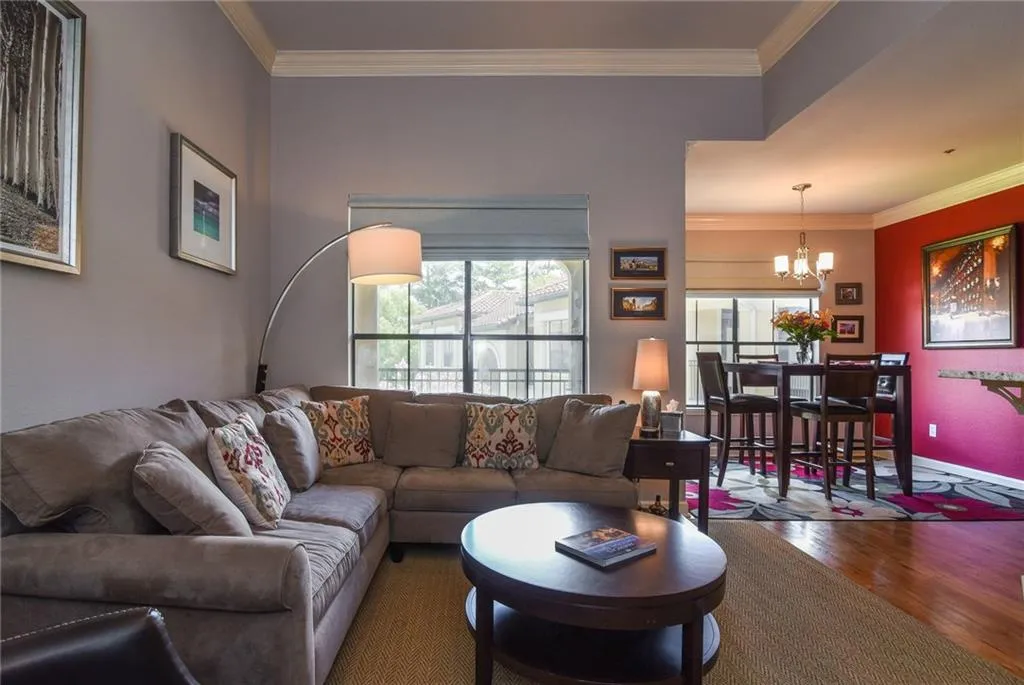 3777 Peachtree Road Ne Unit 632, Atlanta, Georgia 30319, 3 Bedrooms Bedrooms, ,2 BathroomsBathrooms,Residential,Sold,3777 Peachtree Road Ne Unit 632,5736627