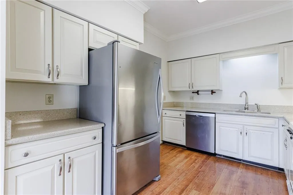 5996 Mitchell Road Unit 16, Atlanta, Georgia 30328, 3 Bedrooms Bedrooms, ,3 BathroomsBathrooms,Residential,Sold,5996 Mitchell Road Unit 16,7358614