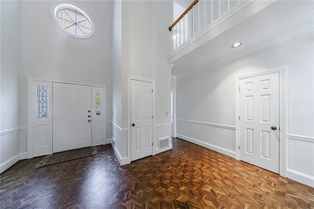 5996 Mitchell Road Unit 16, Atlanta, Georgia 30328, 3 Bedrooms Bedrooms, ,3 BathroomsBathrooms,Residential,Sold,5996 Mitchell Road Unit 16,7358614