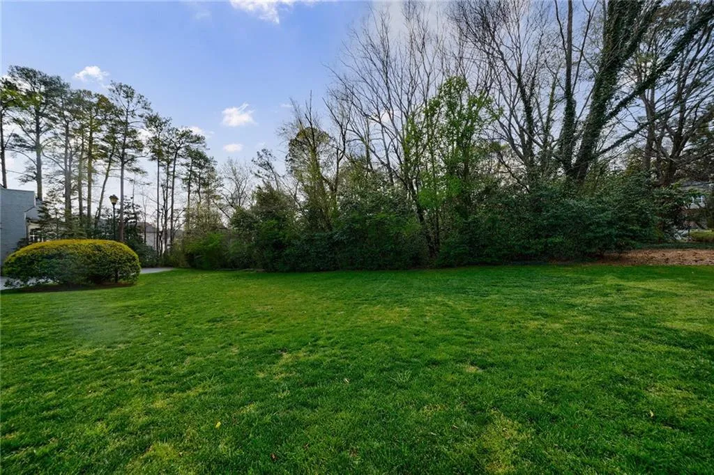 5996 Mitchell Road Unit 16, Atlanta, Georgia 30328, 3 Bedrooms Bedrooms, ,3 BathroomsBathrooms,Residential,Sold,5996 Mitchell Road Unit 16,7358614