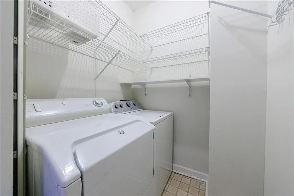 5996 Mitchell Road Unit 16, Atlanta, Georgia 30328, 3 Bedrooms Bedrooms, ,3 BathroomsBathrooms,Residential,Sold,5996 Mitchell Road Unit 16,7358614